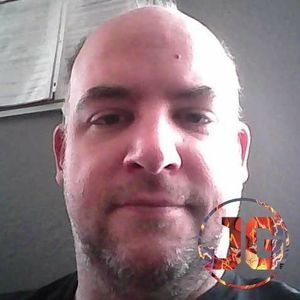 Meet your Posher, Carl